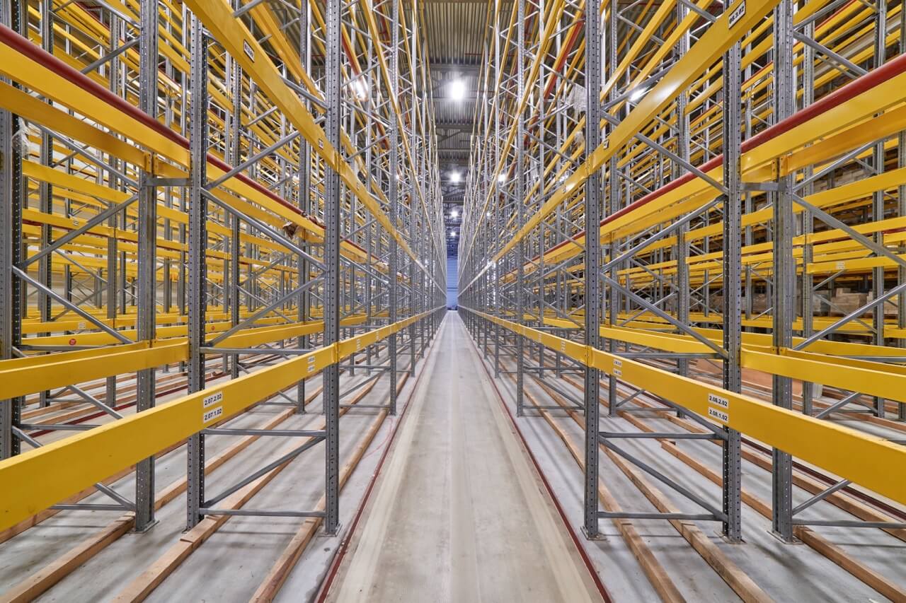 Warehouse Shelving Pallet Racking 2024 Top Rack Saudi   Large Modern Empty Storehouse Wide Angle Nobody Large 